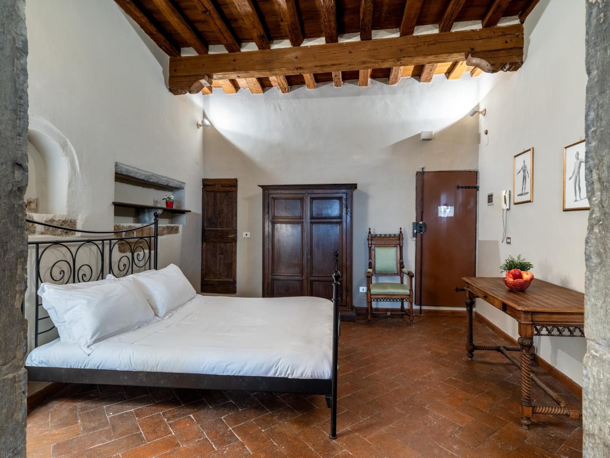 Santa Croce Junior Suite - Dolcevita Holiday Флоренція Екстер'єр фото